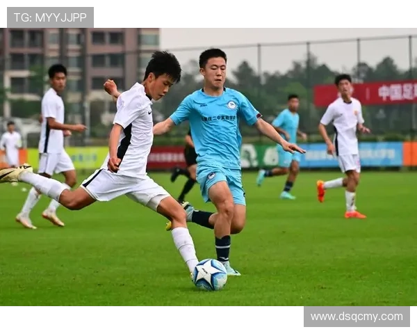 成都足球队的团队协作之道:如何在赛场上实现默契配合与共同进步